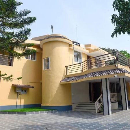 מניפלה Nature Crafts Homestay Retreat מראה חיצוני תמונה