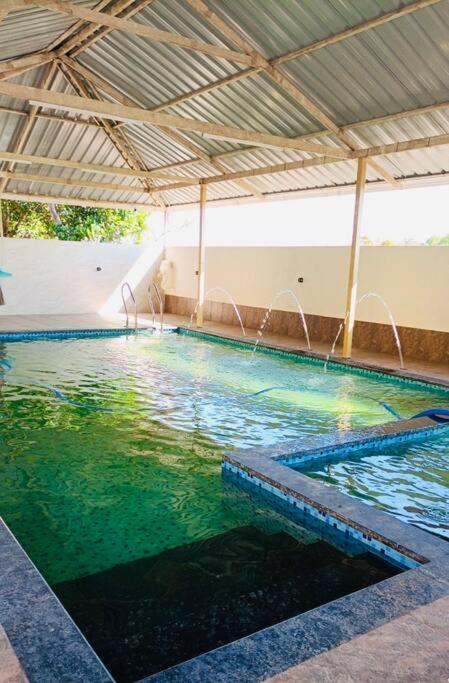 מניפלה Nature Crafts Homestay Retreat מראה חיצוני תמונה